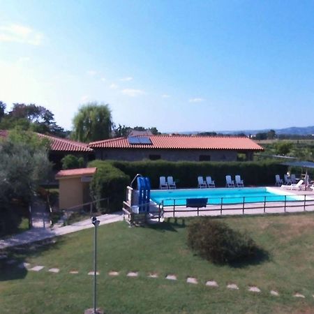 Agriturismo La Mora Ассизи Экстерьер фото