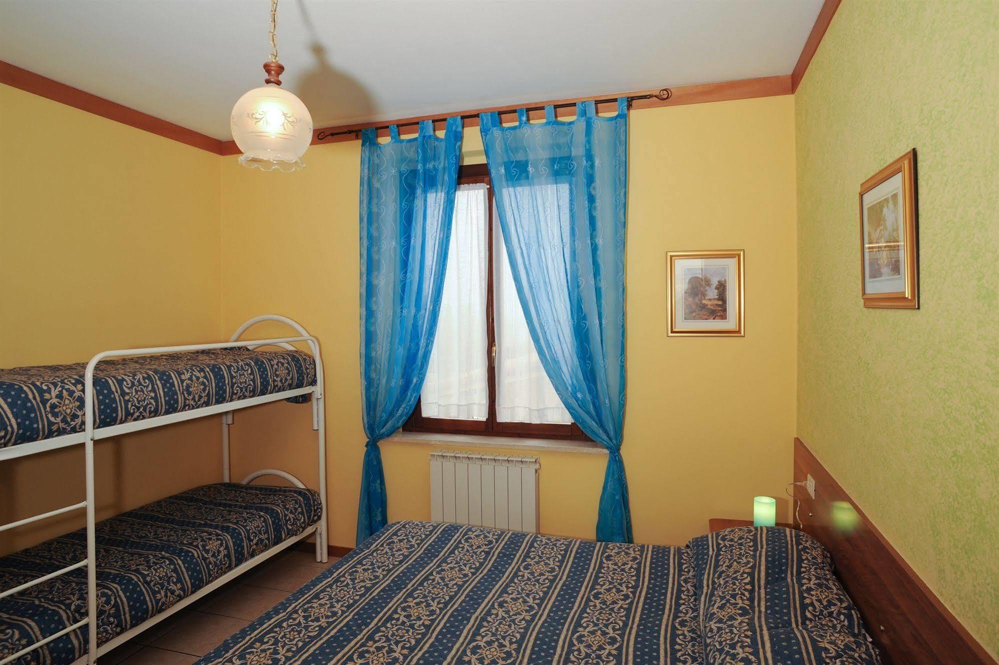 Agriturismo La Mora Ассизи Экстерьер фото